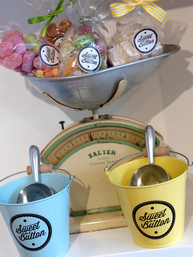 branded presentation sweet buckets and packets